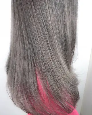 ミディアム カラー BOX mico.のヘアスタイル