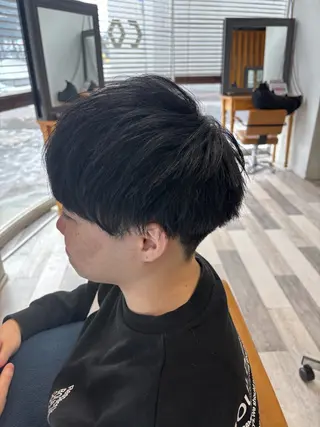 ショート メンズ 岡本樹一 🍁のヘアスタイル