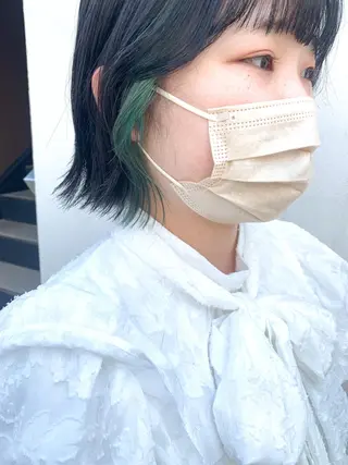 ショート カラー ヘアアレンジ yuka .のヘアスタイル