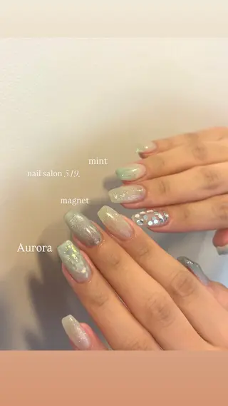 ネイル Maede Kanaのネイルデザイン