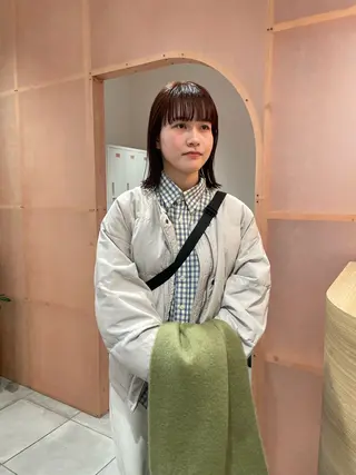 ミディアム カラー 前原  千尋のヘアスタイル