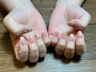 ネイル HENRIETTA NAILSALONのネイルデザイン