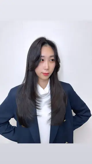 ロング 韓国ボブ特化/ 縮毛矯正/岩澤脩太のヘアスタイル