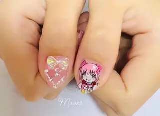 ネイル Moons nail 💅✨のネイルデザイン