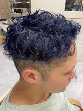 ショート カラー ヘアアレンジ メンズ 目黒 碧人のヘアスタイル