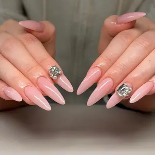 ネイル Anmi Nailのネイルデザイン