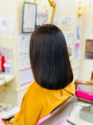 ミディアム 菅沼 美咲のヘアスタイル