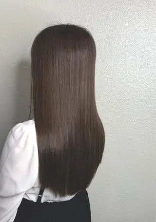 ミディアム カラー パーマ ヘアアレンジ メンズ キッズ ネイル マツエク・マツパ 切りっぱなしヘアボブ ミディアムヘアRYOのヘアスタイル