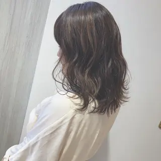 セミロング 岩瀬 翔太のヘアスタイル