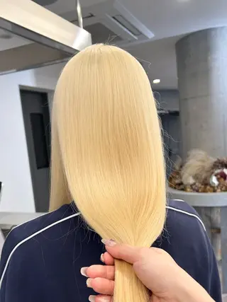 ロング カラー ハイトーン特化サロン 🍑momo🍑のヘアスタイル