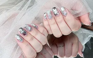 ネイル YUMI ニュアンスnailsのネイルデザイン