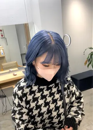 セミロング カラー ブリーチ毛の縮毛矯正 ハイトーン/岡本智樹のヘアスタイル