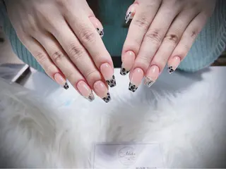 ネイル AKIKO ネイルサロンのネイルデザイン