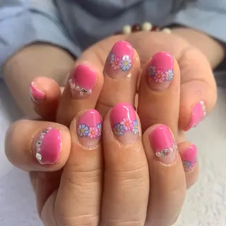 ネイル 菊地 里沙のネイルデザイン