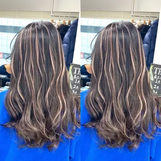 セミロング カラー 🌙HIZUKI🌙 ハイトーン 艶髪のヘアスタイル