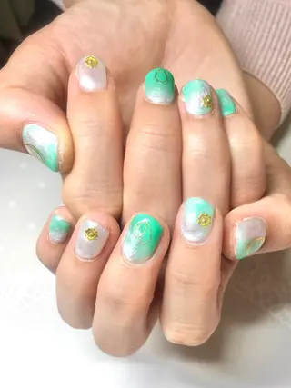 ネイル 新宿ネイルサロン ジェミディローサのネイルデザイン