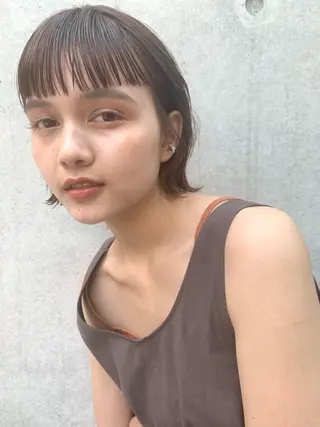 ミディアム 川本 裕🌿のヘアスタイル