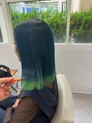 セミロング カラー エクステ ハイトーン 💭黒崎ハルカのヘアスタイル