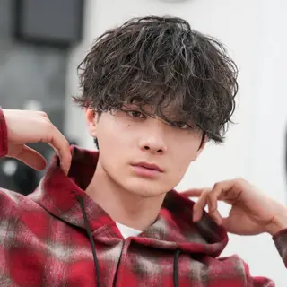 ショート カラー パーマ メンズ 🔥メンズ極🔥韓国 シャドウ/波巻き柿崎のヘアスタイル