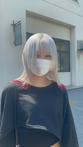 ミディアム カラー 名古屋ハイトーン/ 🐶ブリーチ専門店のヘアスタイル