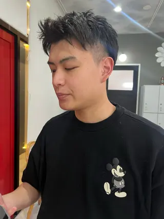 ショート メンズ 佐々木 愛実のヘアスタイル