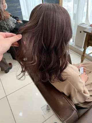 セミロング カラー Maya川越/ エクステ/ハイトーンのヘアスタイル