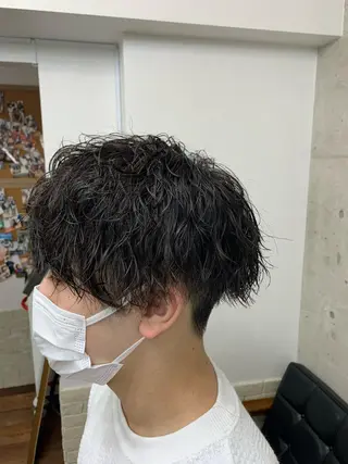 ショート パーマ メンズ クセを最大限に活かす メンズパーマ奈良大祐のヘアスタイル