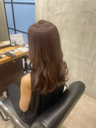 セミロング カラー 佐藤 由依/水光カラーのヘアスタイル