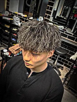 ショート カラー パーマ ヘアアレンジ メンズ men'slapis YUTOのヘアスタイル