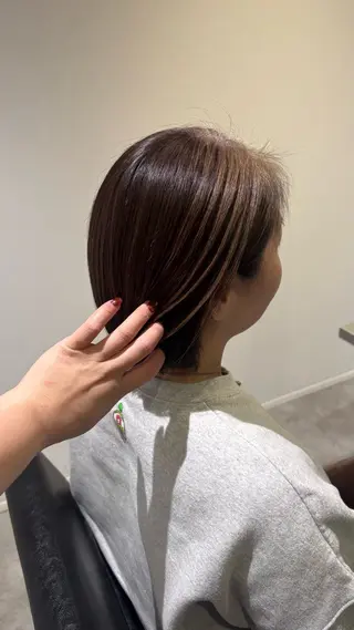 ミディアム YURINO /ボブ ベージュ/ハイトーンのヘアスタイル