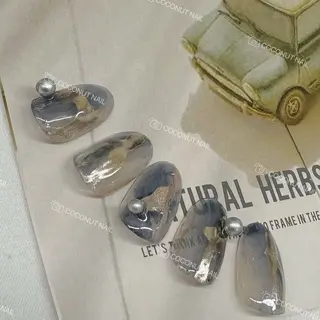 ネイル 神田 ココナッツのネイルデザイン