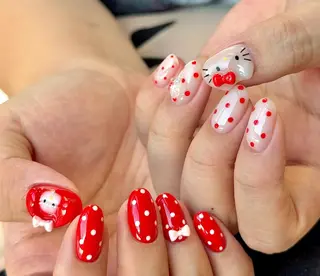 ネイル Pure&Rich Nailのネイルデザイン
