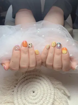ネイル uu ネイルサロン関内🌼のネイルデザイン