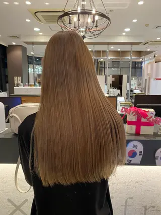 カラー 🕯透明感カラー／ 似合わせレイヤー🎀のヘアスタイル