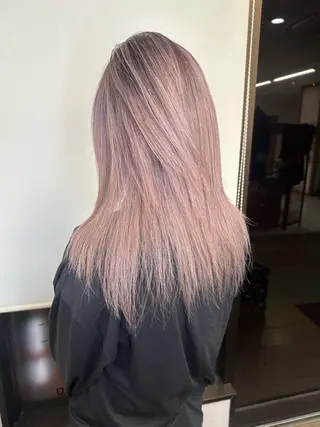 セミロング カラー ブリーチカラー🫧 森　凪沙のヘアスタイル