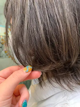 ミディアム やざき ちかのヘアスタイル