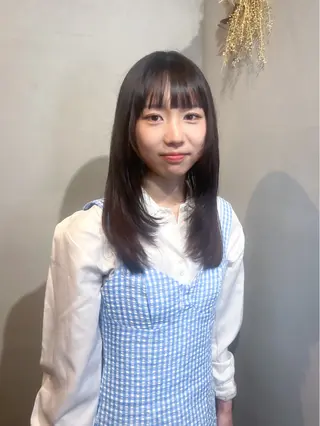 ミディアム Aya/四条烏丸/ インナーカラーのヘアスタイル