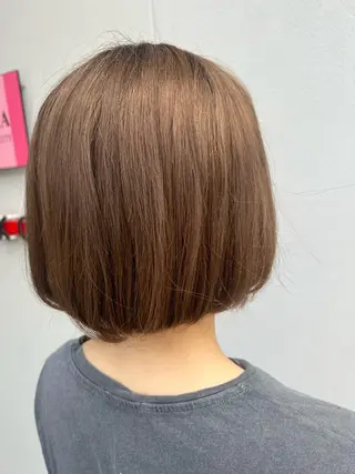 ショート カラー ヘアアレンジ APREKO SAYAKAのヘアスタイル