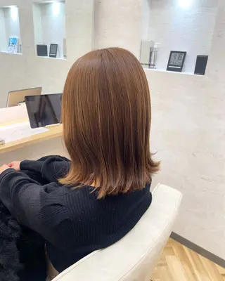 ミディアム 高橋 芽衣のヘアスタイル