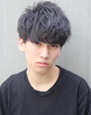 ショート カラー メンズ 赤み消し🌿 透明感カラー🫧のヘアスタイル