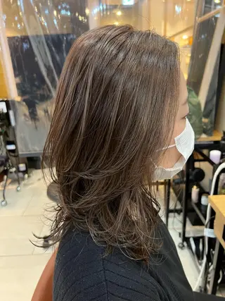 セミロング カラー パーマ メンズカット曲がる 縮毛矯正佐々木タクマのヘアスタイル