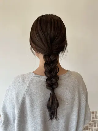 ミディアム 久保 璃々花のヘアスタイル