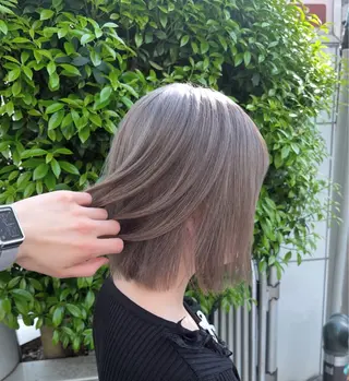 ショート カラー 韓国レイヤー ☁️🫧森ハリス誠一のヘアスタイル
