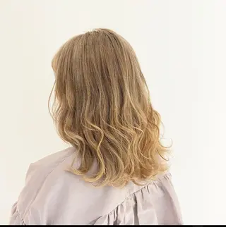 セミロング カラー ヘアアレンジ 🌻Insta指名 NO.1🌻Shoのヘアスタイル