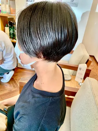 ショート 秋山知穂🧸縮毛矯正 ショート新越谷南越谷のヘアスタイル