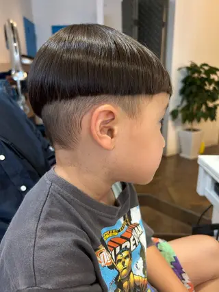 ショート キッズ ヘアーサロン マルキーズのヘアスタイル