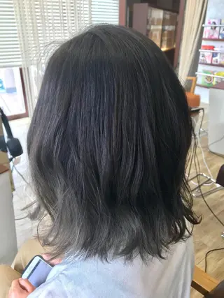 ミディアム カラー 松田 類生のヘアスタイル