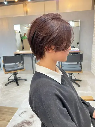 ショート Basis 田口豪司のヘアスタイル
