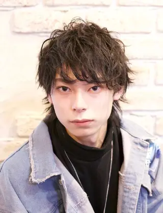メンズ パーマ Nina by Babyloneのヘアスタイル