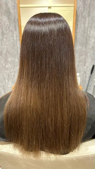 ロング カラー 似合わせ 顔周りYUUGAのヘアスタイル